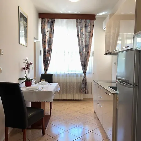 Apartment Tereza *