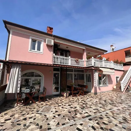 Tereza Apartment *